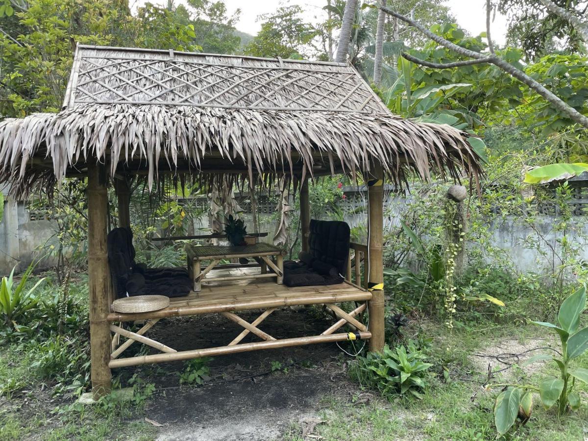 Mythai Guesthouse Chaloklum Exterior foto