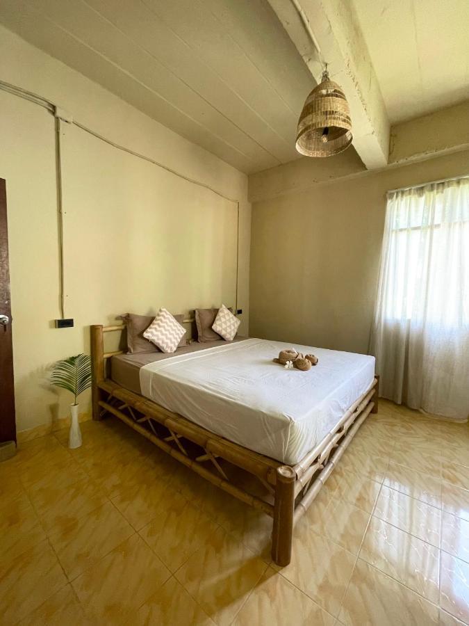 Mythai Guesthouse Chaloklum Exterior foto