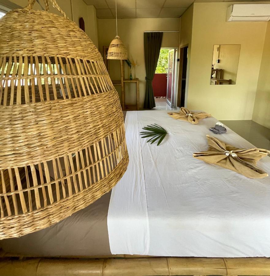 Mythai Guesthouse Chaloklum Exterior foto