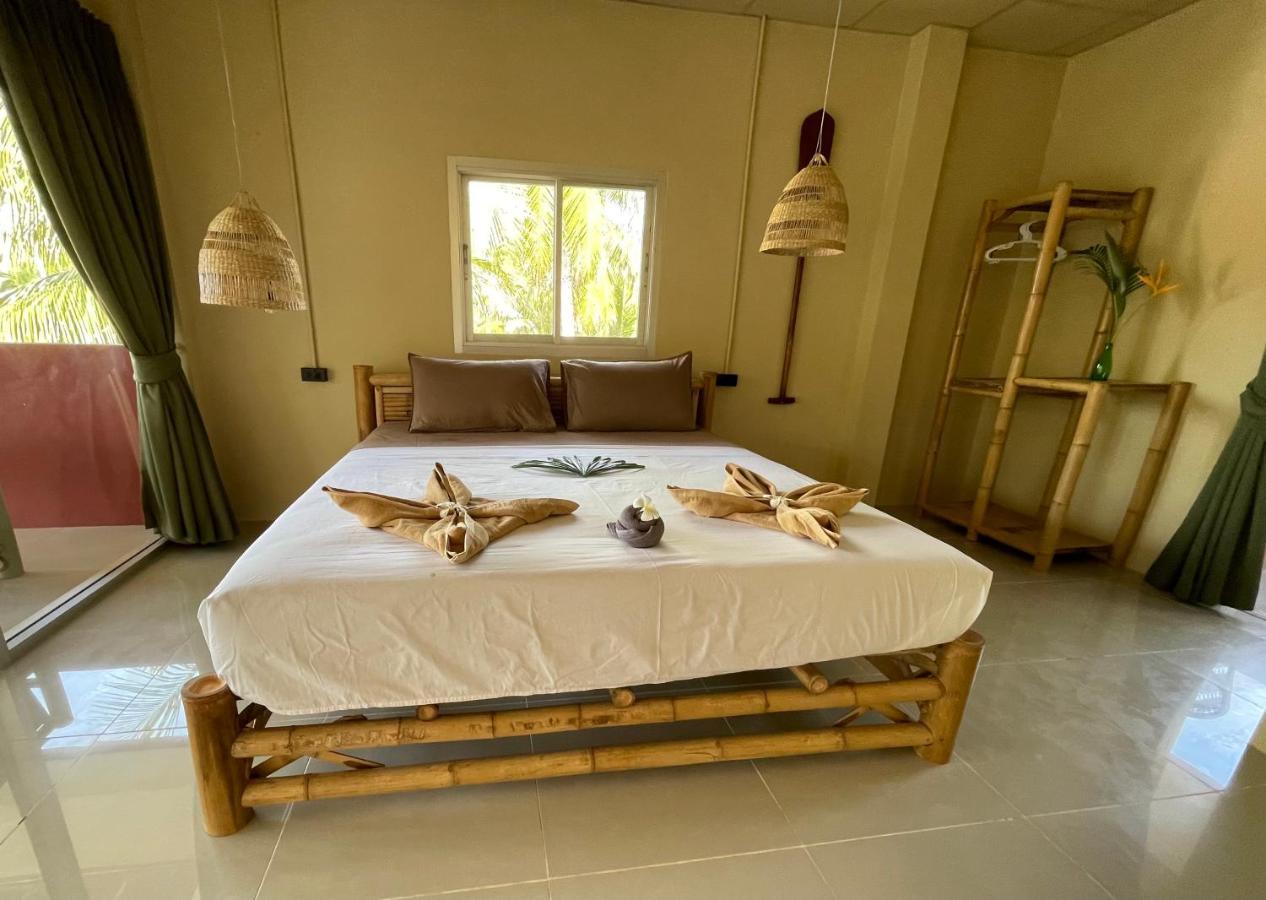 Mythai Guesthouse Chaloklum Exterior foto