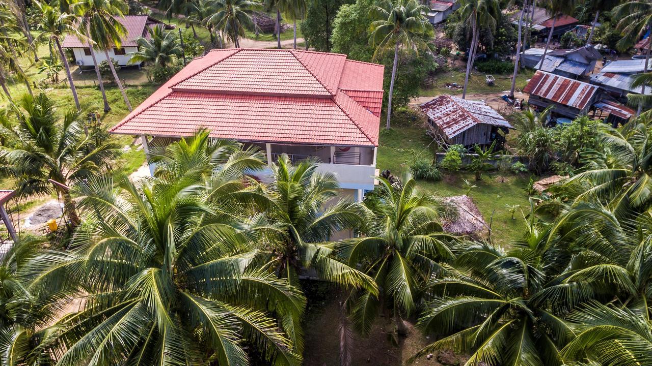 Mythai Guesthouse Chaloklum Exterior foto